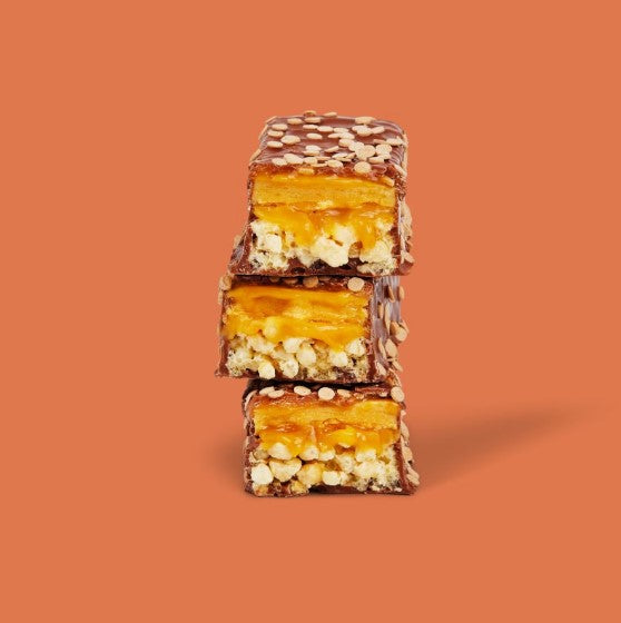 Myprotein Crispy Layered Μπάρα με 16gr Πρωτεΐνης & Γεύση Καραμέλα Σοκολάτα 58gr