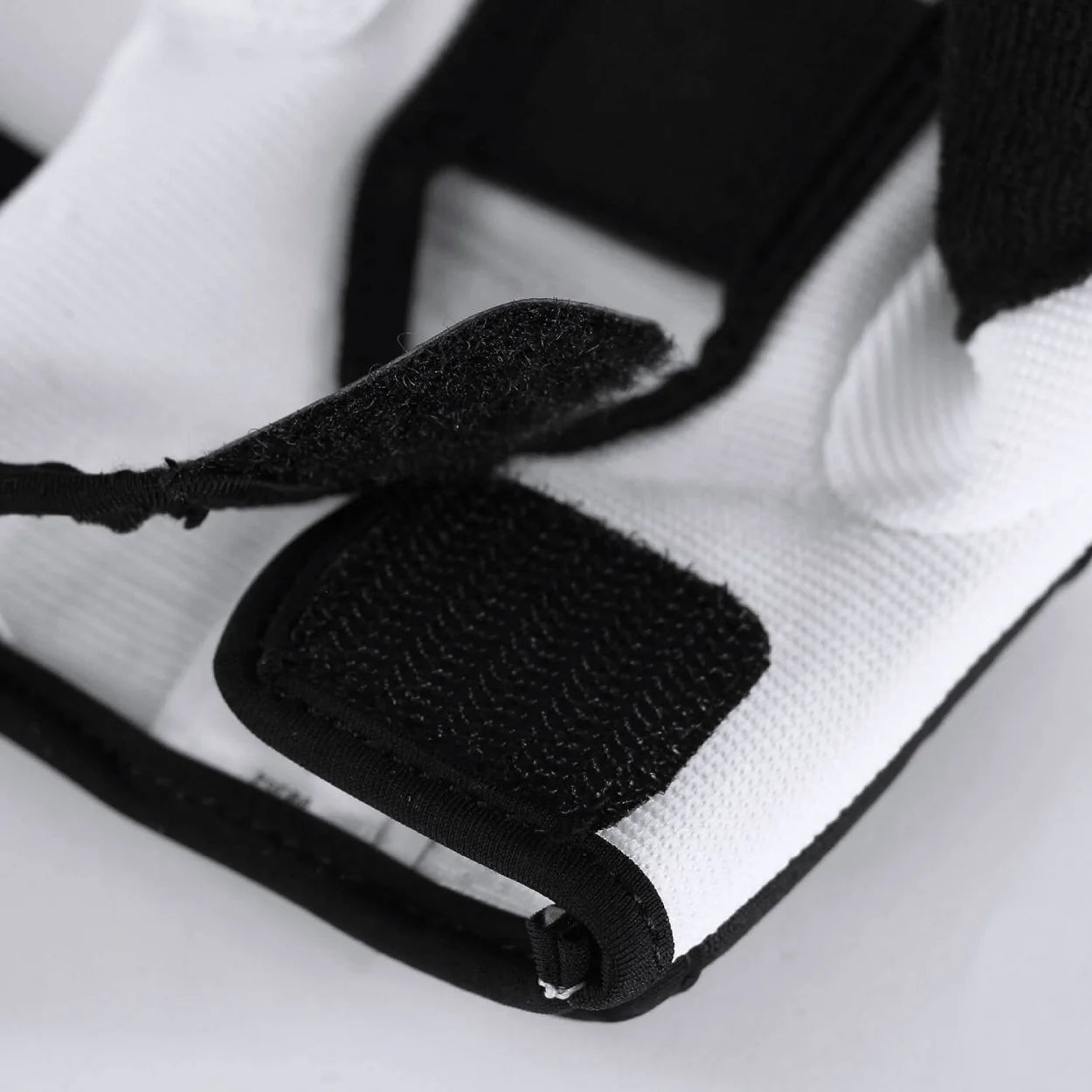 adidas FIGHTING Taekwondo WT Handguards, White/Black
